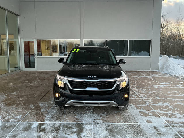 2023 Kia Seltos S AWD photo