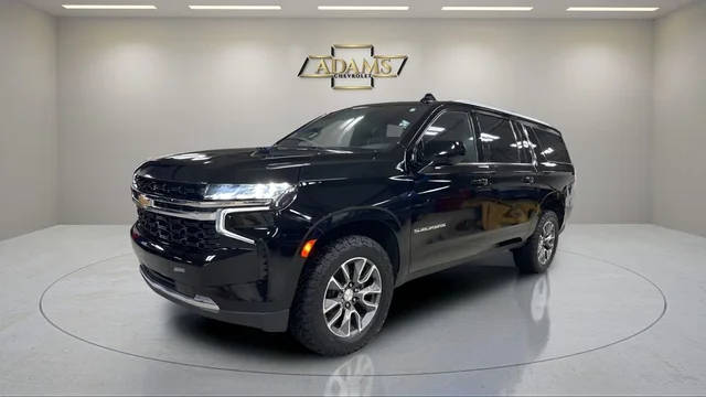 2023 Chevrolet Suburban LS 4WD photo