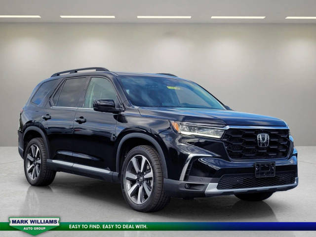 2023 Honda Pilot Elite AWD photo