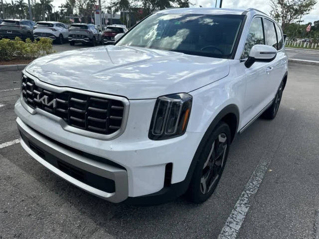 2023 Kia Telluride S FWD photo