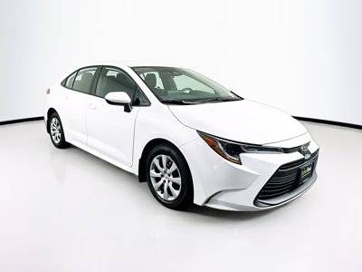 2023 Toyota Corolla LE FWD photo