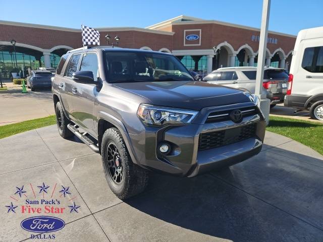 2023 Toyota 4Runner SR5 Premium RWD photo