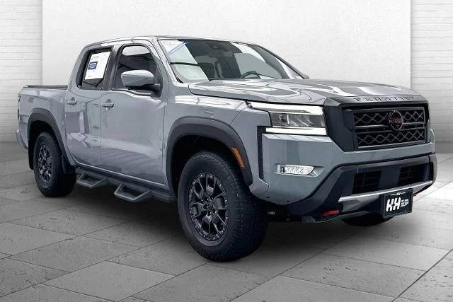 2023 Nissan Frontier PRO-4X 4WD photo