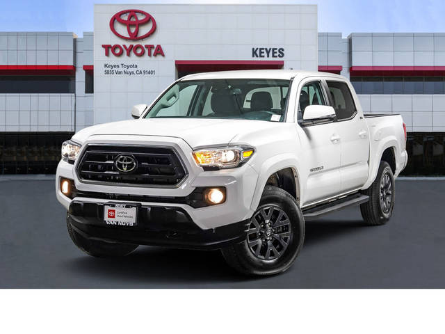2023 Toyota Tacoma SR5 4WD photo