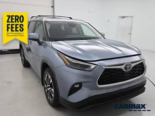 2023 Toyota Highlander XLE FWD photo