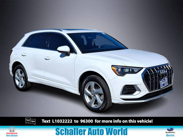 2020 Audi Q3 Premium AWD photo