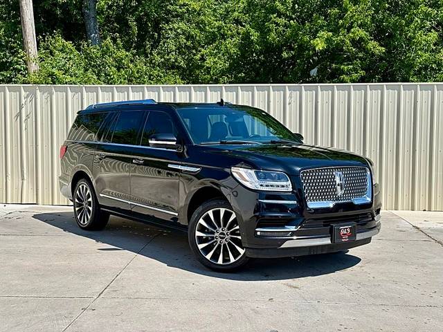 2020 Lincoln Navigator L Reserve RWD photo