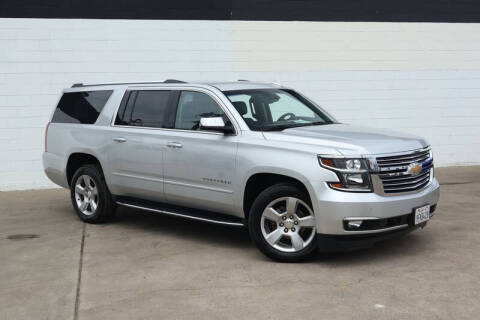 2018 Chevrolet Suburban Premier RWD photo