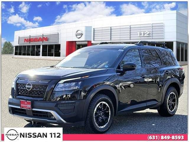2023 Nissan Pathfinder Rock Creek 4WD photo