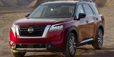 2023 Nissan Pathfinder SL 4WD photo