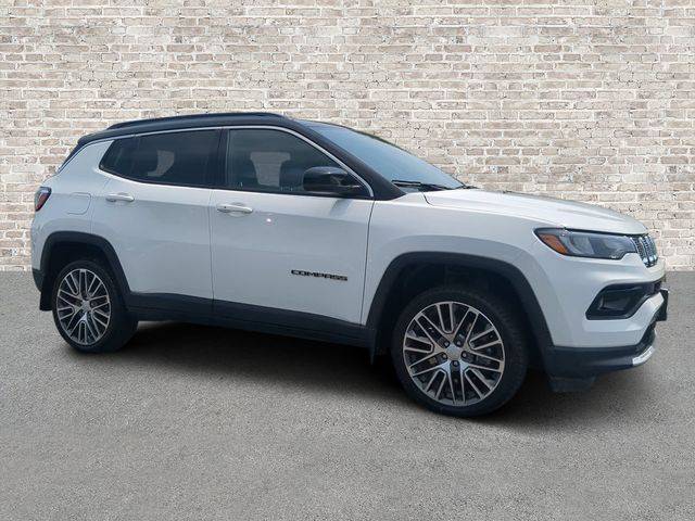 2023 Jeep Compass Limited 4WD photo