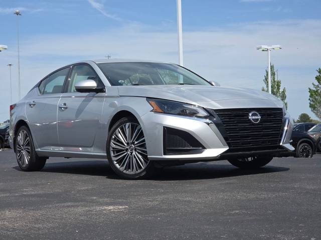 2023 Nissan Altima 2.5 SL AWD photo