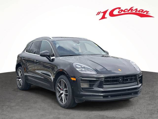 2023 Porsche Macan S AWD photo