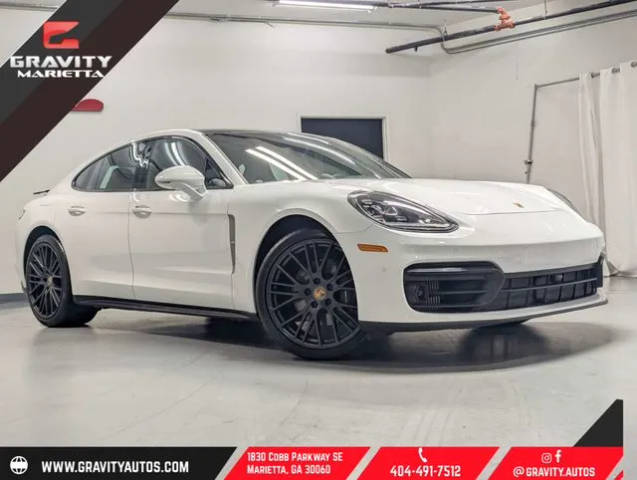 2023 Porsche Panamera Platinum Edition RWD photo