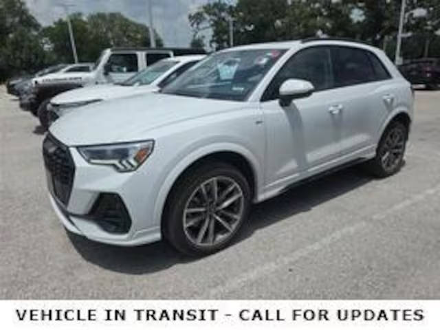 2023 Audi Q3 S line Premium AWD photo
