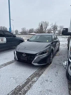 2023 Nissan Altima 2.5 S FWD photo