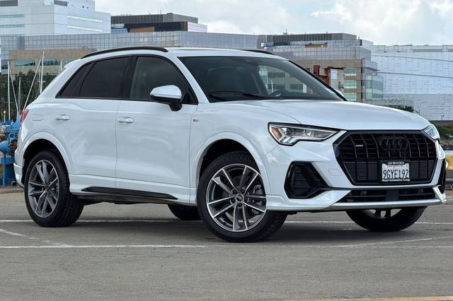 2023 Audi Q3 S line Premium Plus AWD photo