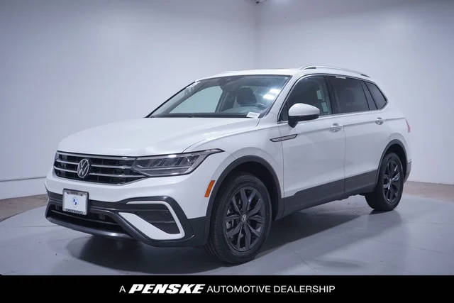 2023 Volkswagen Tiguan SE FWD photo