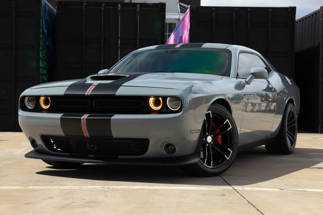 2022 Dodge Challenger R/T RWD photo