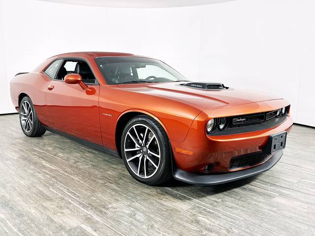 2022 Dodge Challenger R/T RWD photo