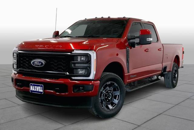 2023 Ford F-350 Super Duty LARIAT 4WD photo