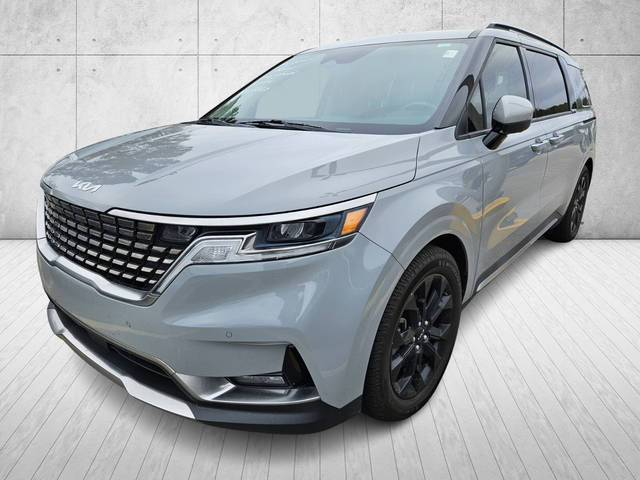 2023 Kia Carnival SX FWD photo