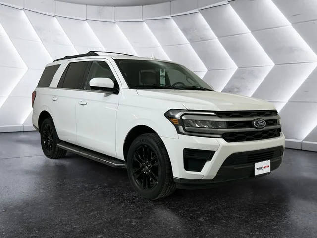2023 Ford Expedition XLT RWD photo