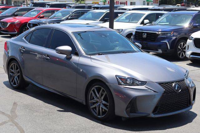 2019 Lexus IS IS 300 RWD photo