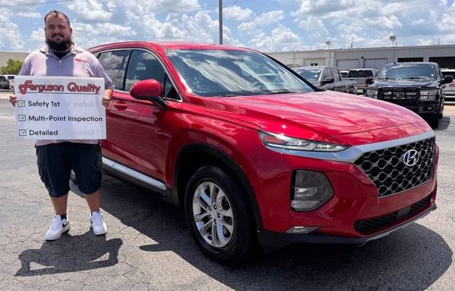 2020 Hyundai Santa Fe SEL FWD photo