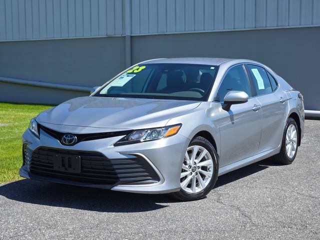 2023 Toyota Camry LE AWD photo