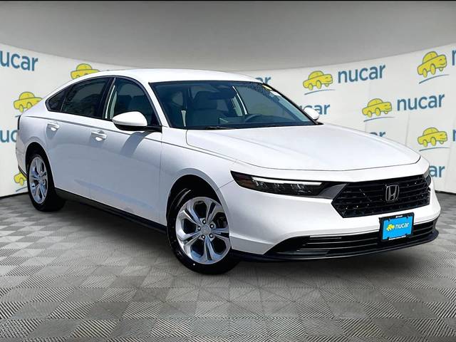 2023 Honda Accord LX FWD photo