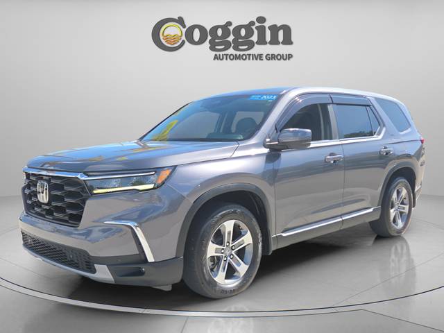 2023 Honda Pilot EX-L 7 Passenger FWD photo