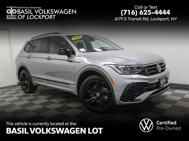 2023 Volkswagen Tiguan SE R-Line Black FWD photo