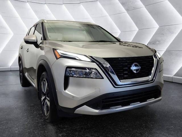 2023 Nissan Rogue Platinum FWD photo