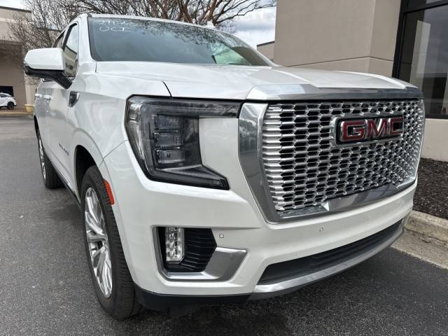 2023 GMC Yukon Denali RWD photo