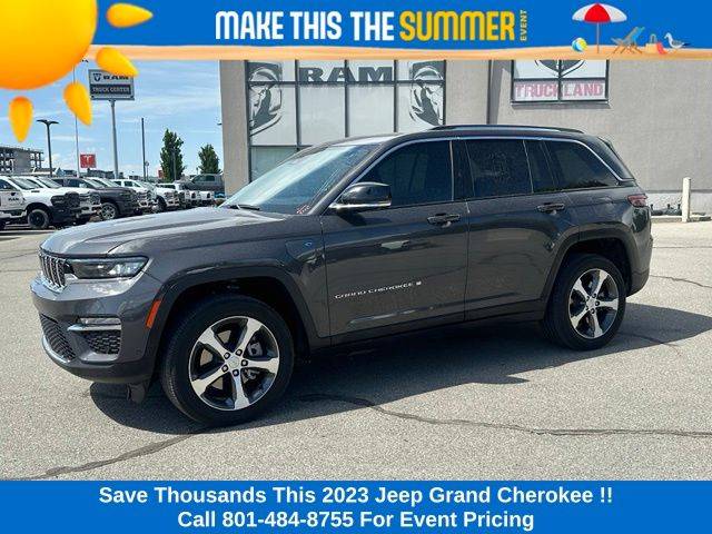 2023 Jeep Grand Cherokee 4WD photo