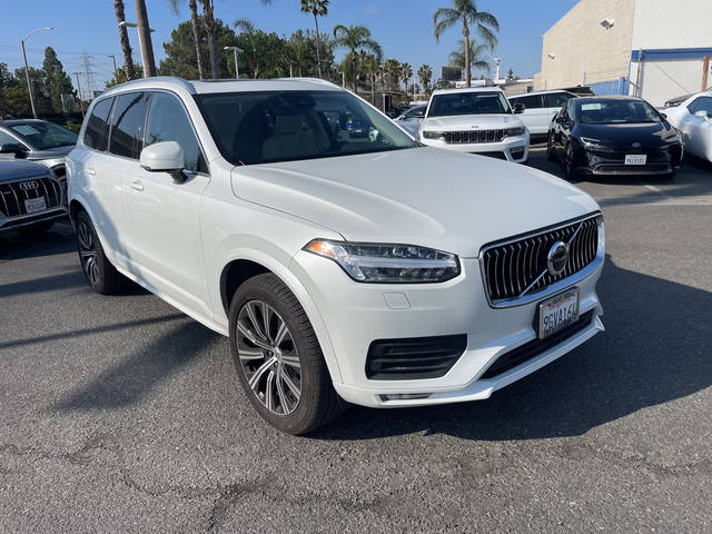 2023 Volvo XC90 Core AWD photo