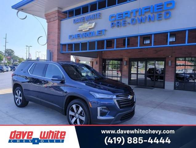 2023 Chevrolet Traverse LT Leather FWD photo