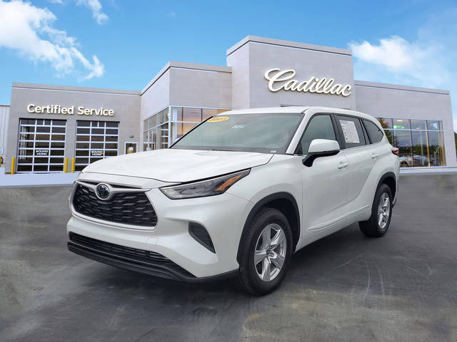 2023 Toyota Highlander L FWD photo