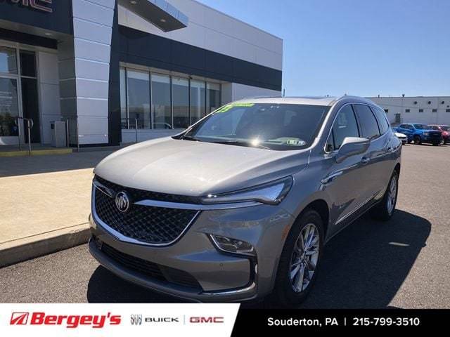 2023 Buick Enclave Avenir AWD photo