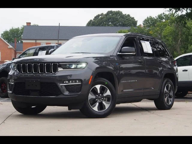 2023 Jeep Grand Cherokee 4WD photo