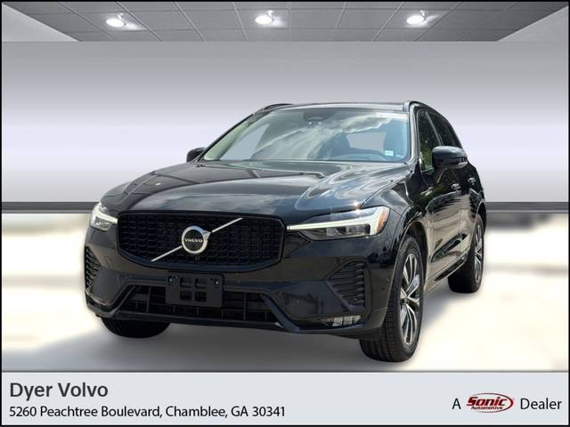 2023 Volvo XC60 Plus Dark Theme AWD photo
