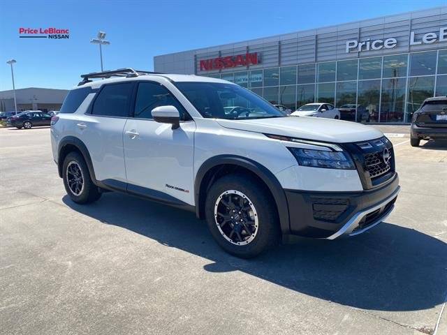 2023 Nissan Pathfinder Rock Creek 4WD photo