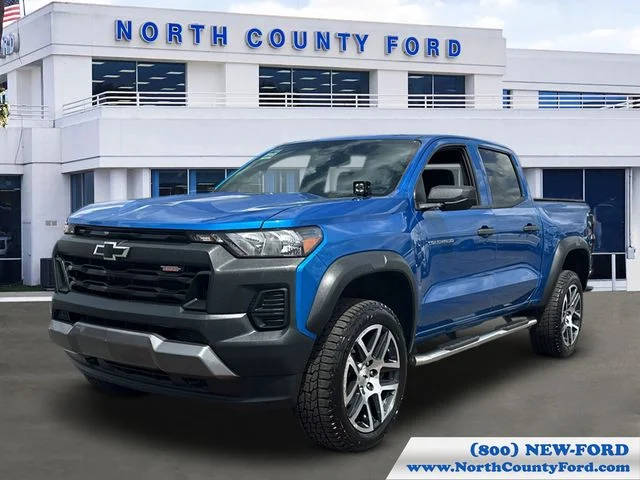 2023 Chevrolet Colorado 4WD Trail Boss 4WD photo