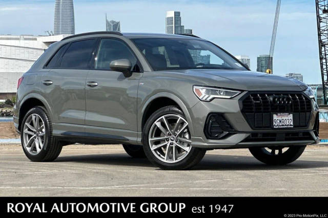 2023 Audi Q3 S line Premium AWD photo