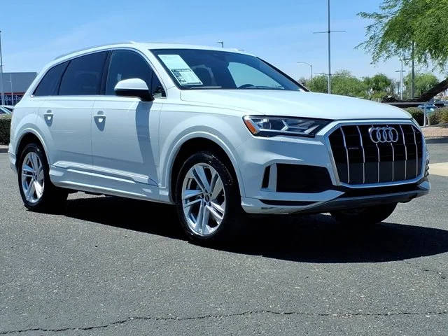 2023 Audi Q7 Premium AWD photo