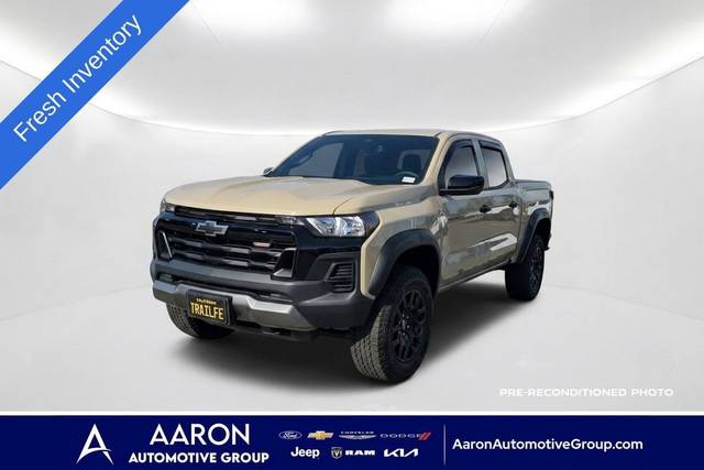 2023 Chevrolet Colorado 4WD Trail Boss 4WD photo
