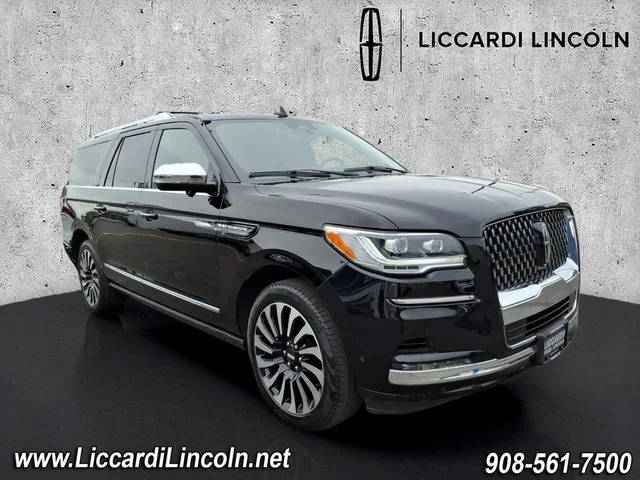 2023 Lincoln Navigator L Black Label 4WD photo