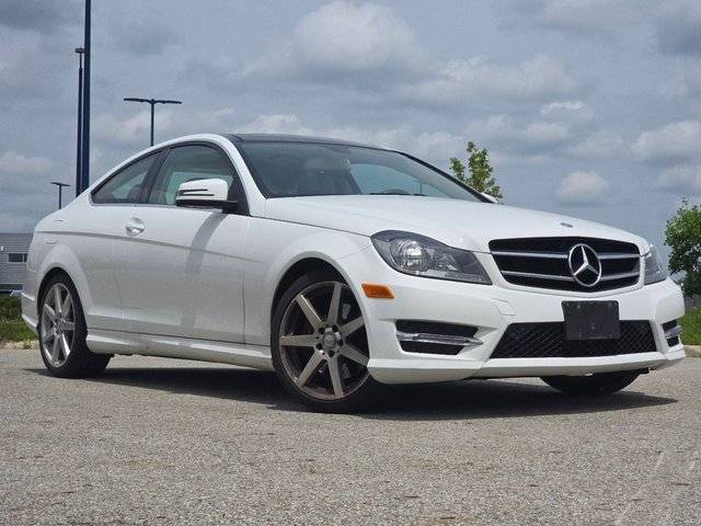 2015 Mercedes-Benz C-Class C 350 AWD photo