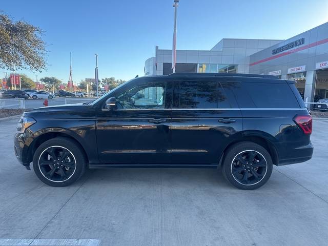 2023 Ford Expedition Limited RWD photo